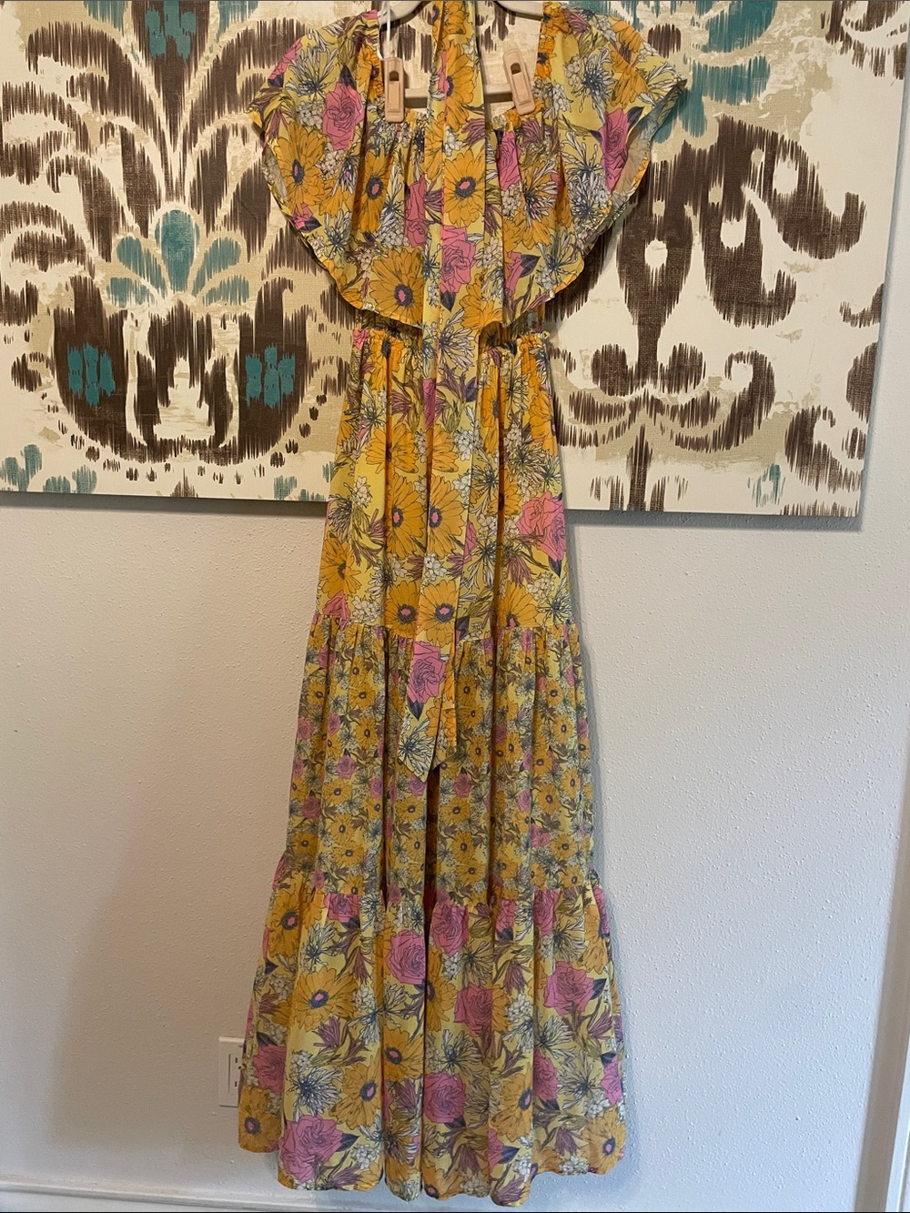 NWOT- Vici - XS- Yellow Floral Maxi Dress with Pink and Green Blooms